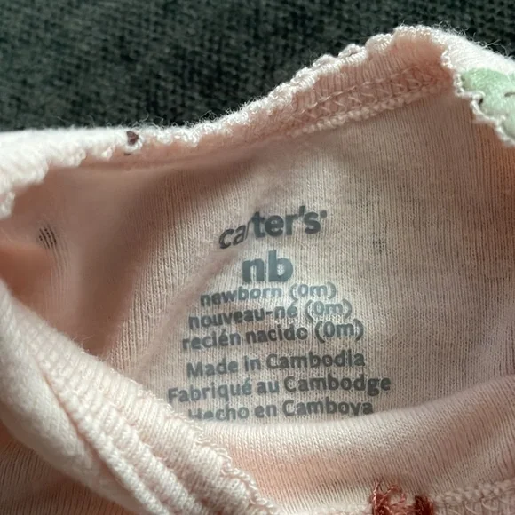 Carter’s Apple Newborn bodysuits and pants - Picture 3 of 14
